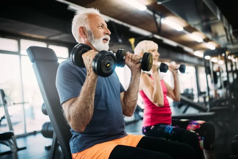 Beginner’s Guide To Weight Training Programs For Seniors